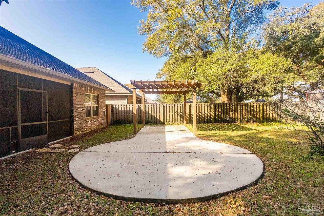 3934 Fielding Ct - Photo 6 of 50