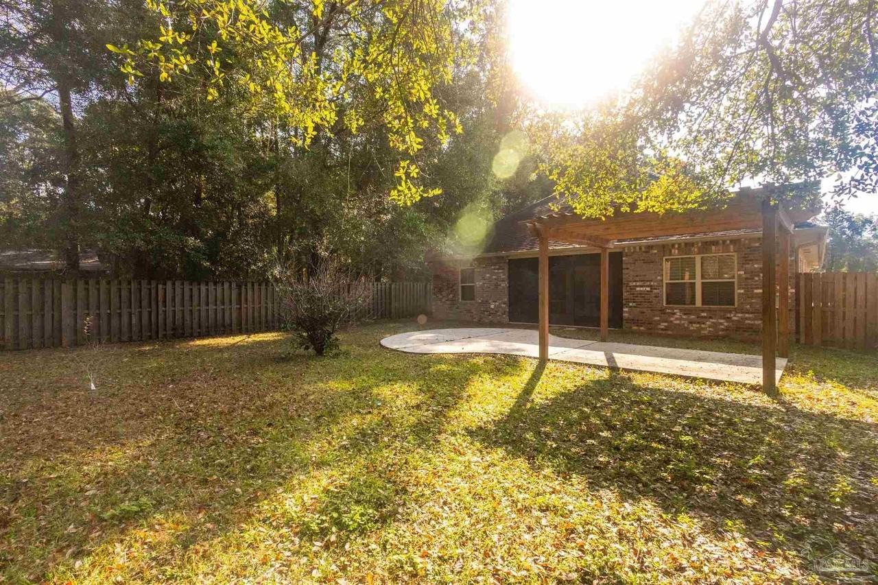 3934 Fielding Ct - Photo 7 of 50