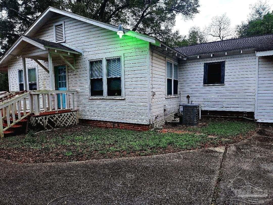 115 Carolyn Way - Photo 2 of 21