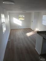 featured image of 7313 Hayward Ave Unit B #B