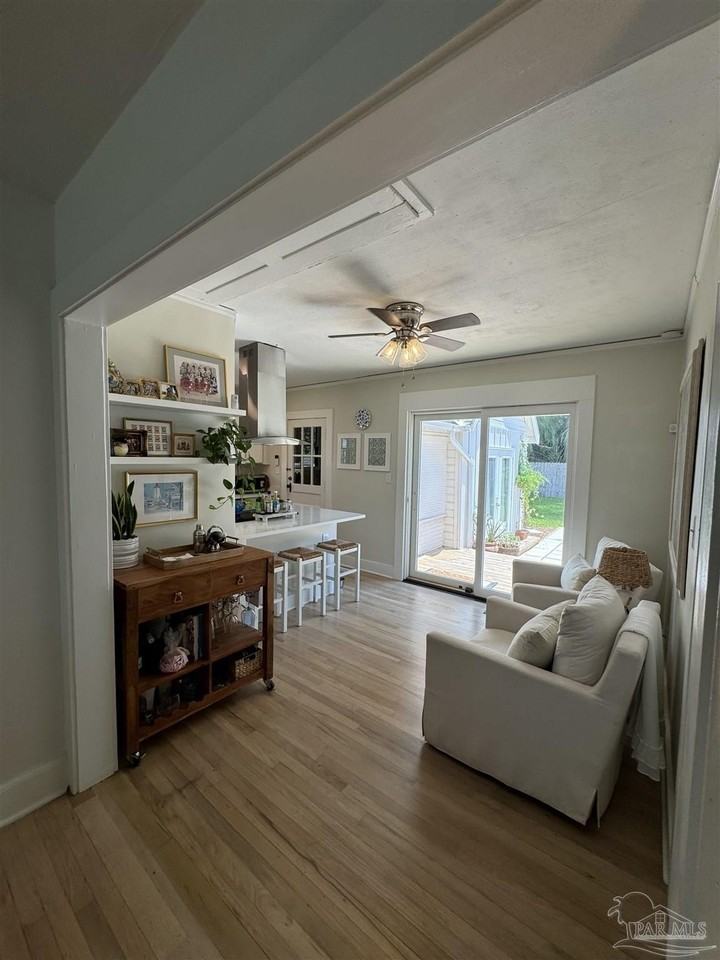 1716 N 20th Ave - Photo 7 of 21