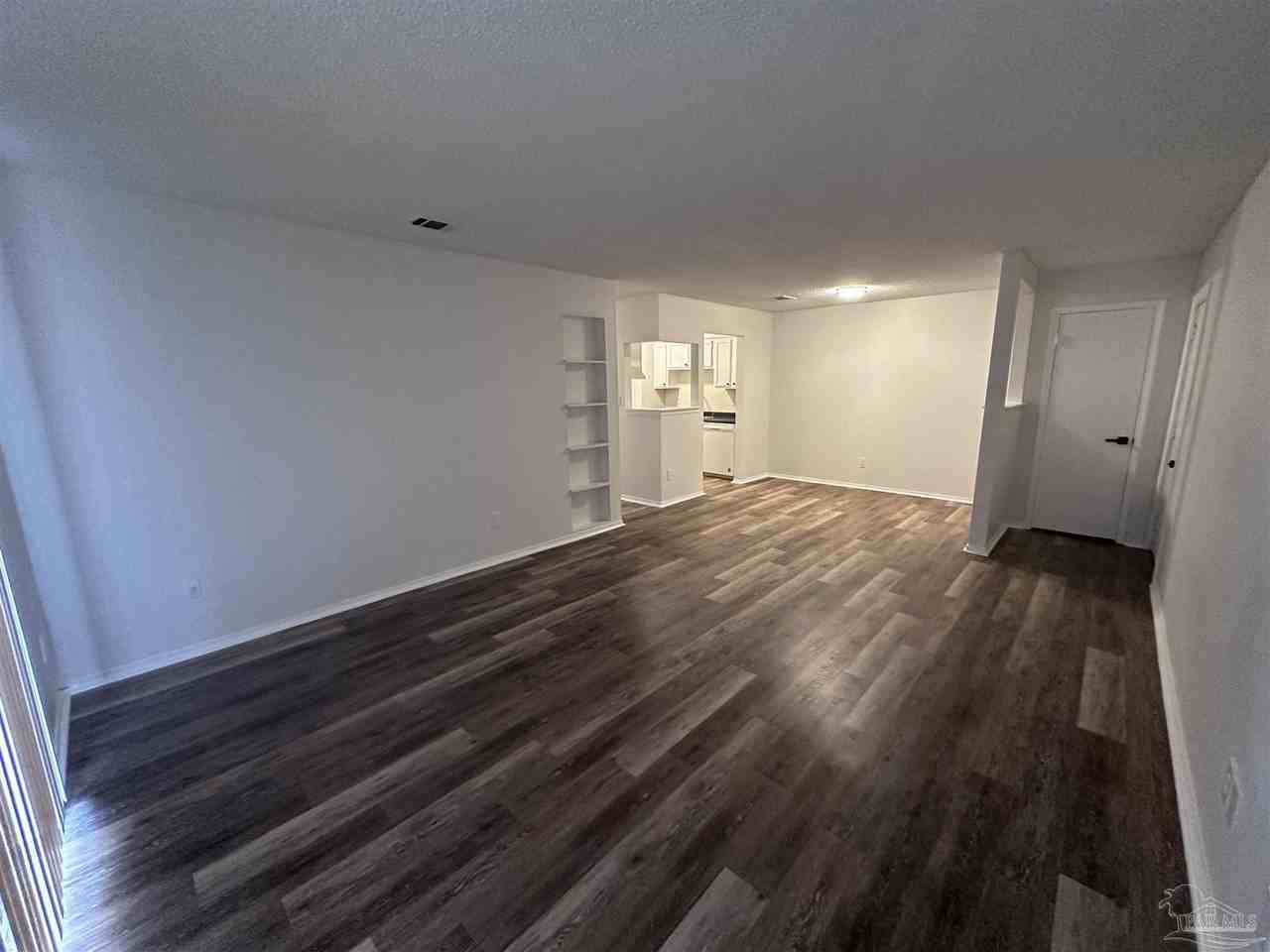 7002 Lanier Dr Apt 2 #2