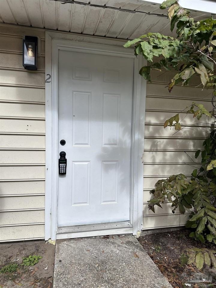 7002 Lanier Dr Apt 2 #2 - Photo 2 of 28