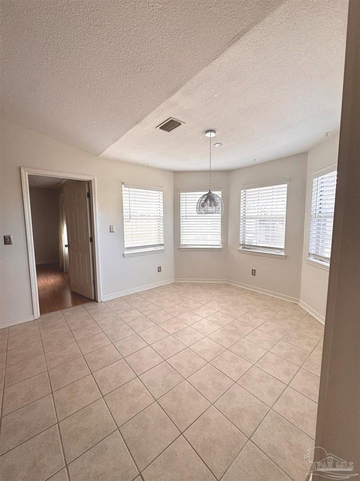 1783 Village Pkwy - Photo 7 of 18