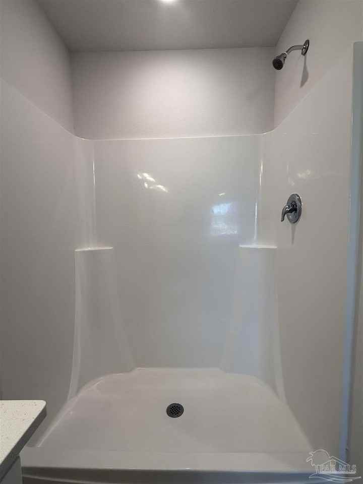 111 Anhinga St - Photo 4 of 33