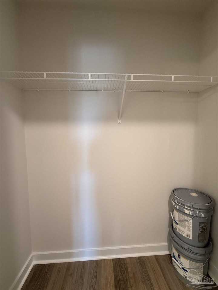 111 Anhinga St - Photo 5 of 33