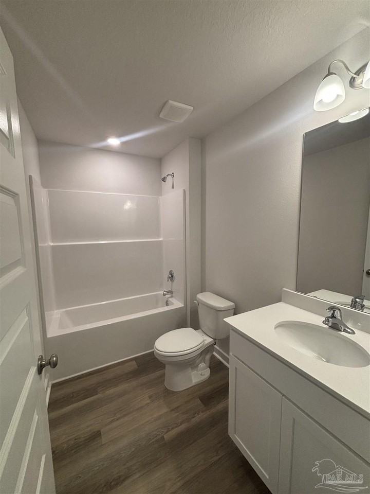 111 Anhinga St - Photo 7 of 35