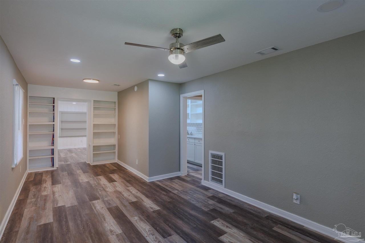 1223 Wisteria Ave - Photo 5 of 23