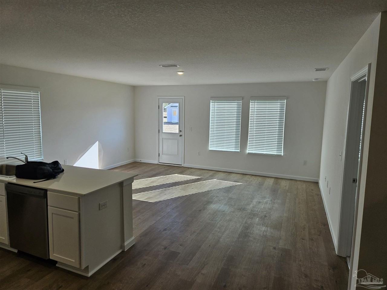 7757 Moonrise Way - Photo 2 of 11