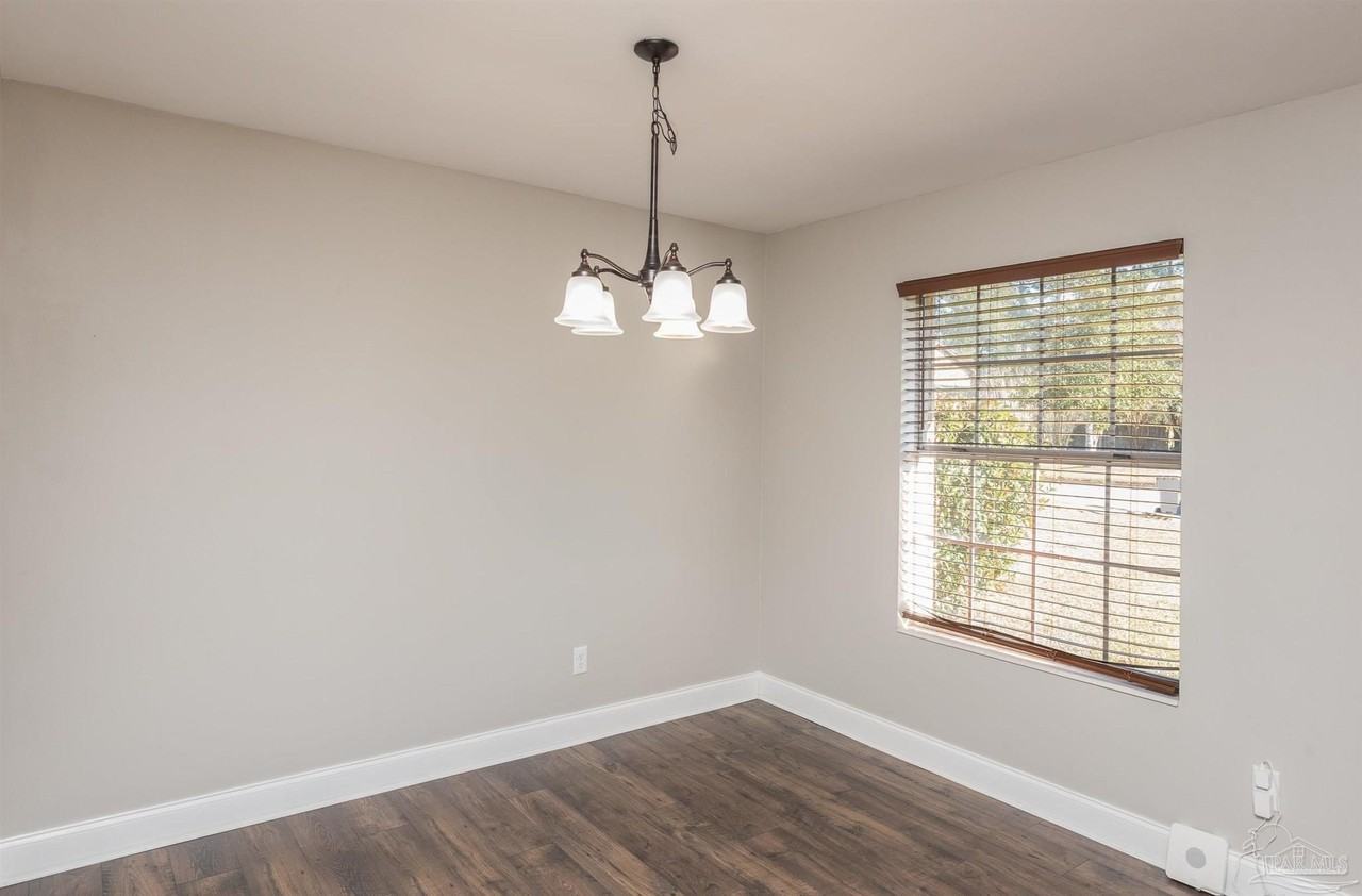 8238 Li Fair Dr - Photo 4 of 34