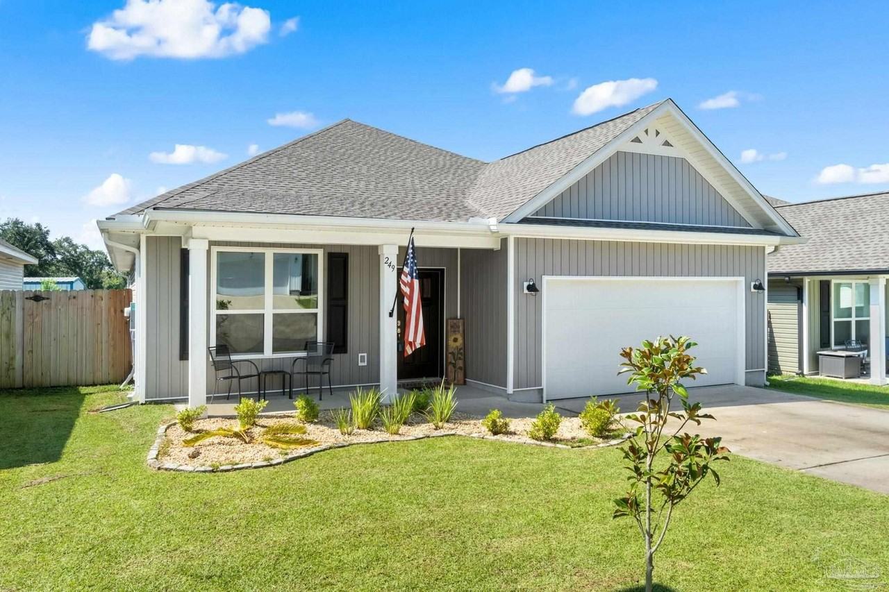 249 Camellia Dr - Photo 2 of 36