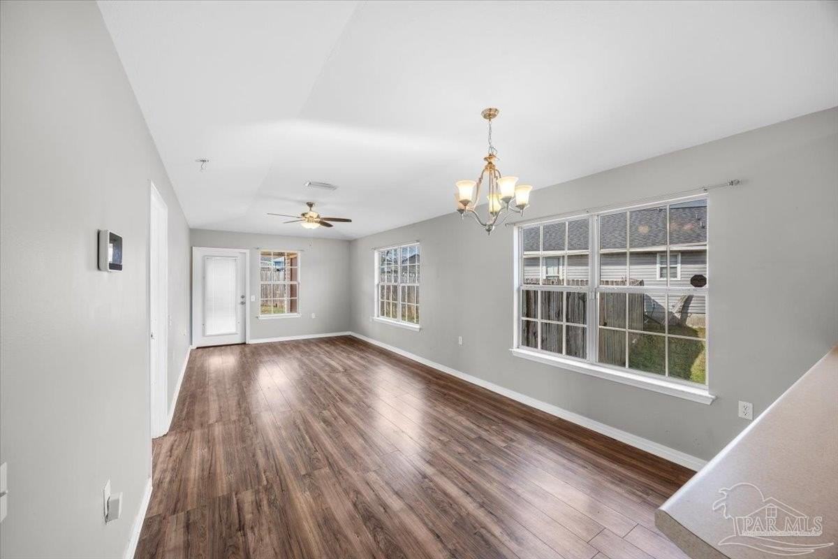 1186 Brownfield Rd - Photo 4 of 20