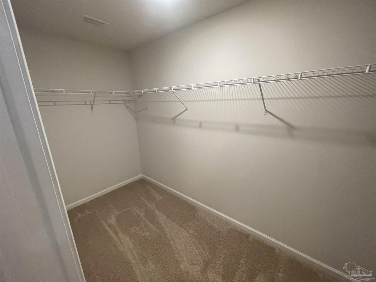 10541 Queens Gate Cir - Photo 6 of 34