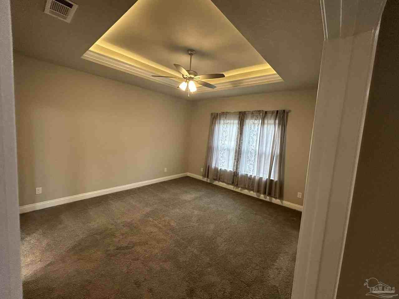 5851 Anderson Ln - Photo 7 of 36