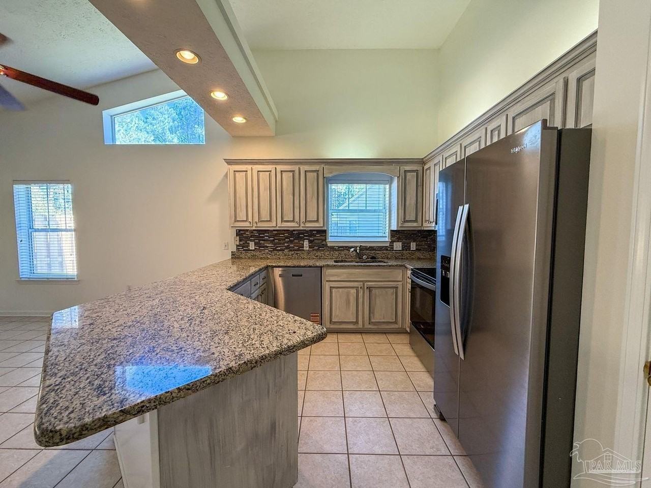 1341 Tiger Lake Dr - Photo 5 of 23