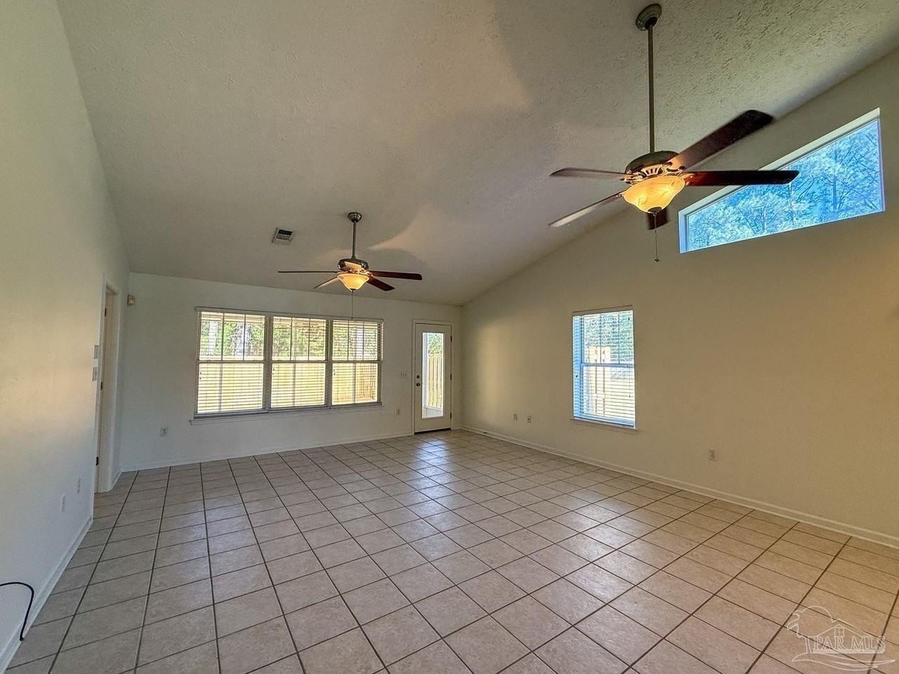 1341 Tiger Lake Dr - Photo 6 of 23