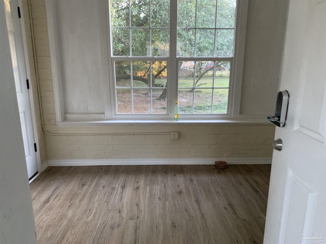 711 W Hernandez St - Photo 6 of 14