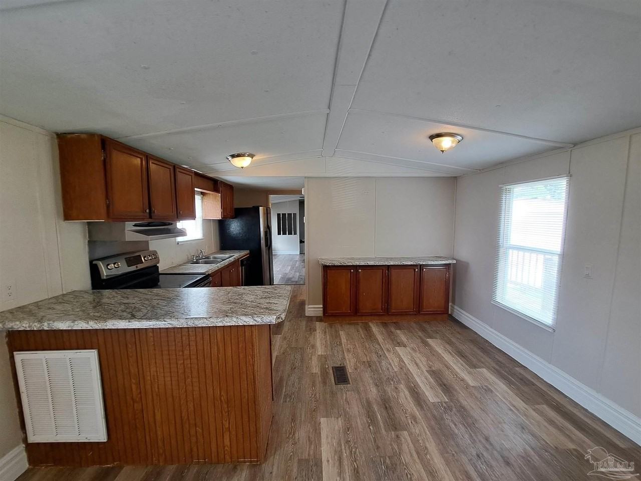 2821 Hillcrest Ave Lot 8 #8 - Photo 5 of 18