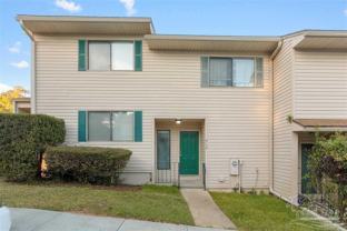 912 Brookside Pl - Photo 1 of 1