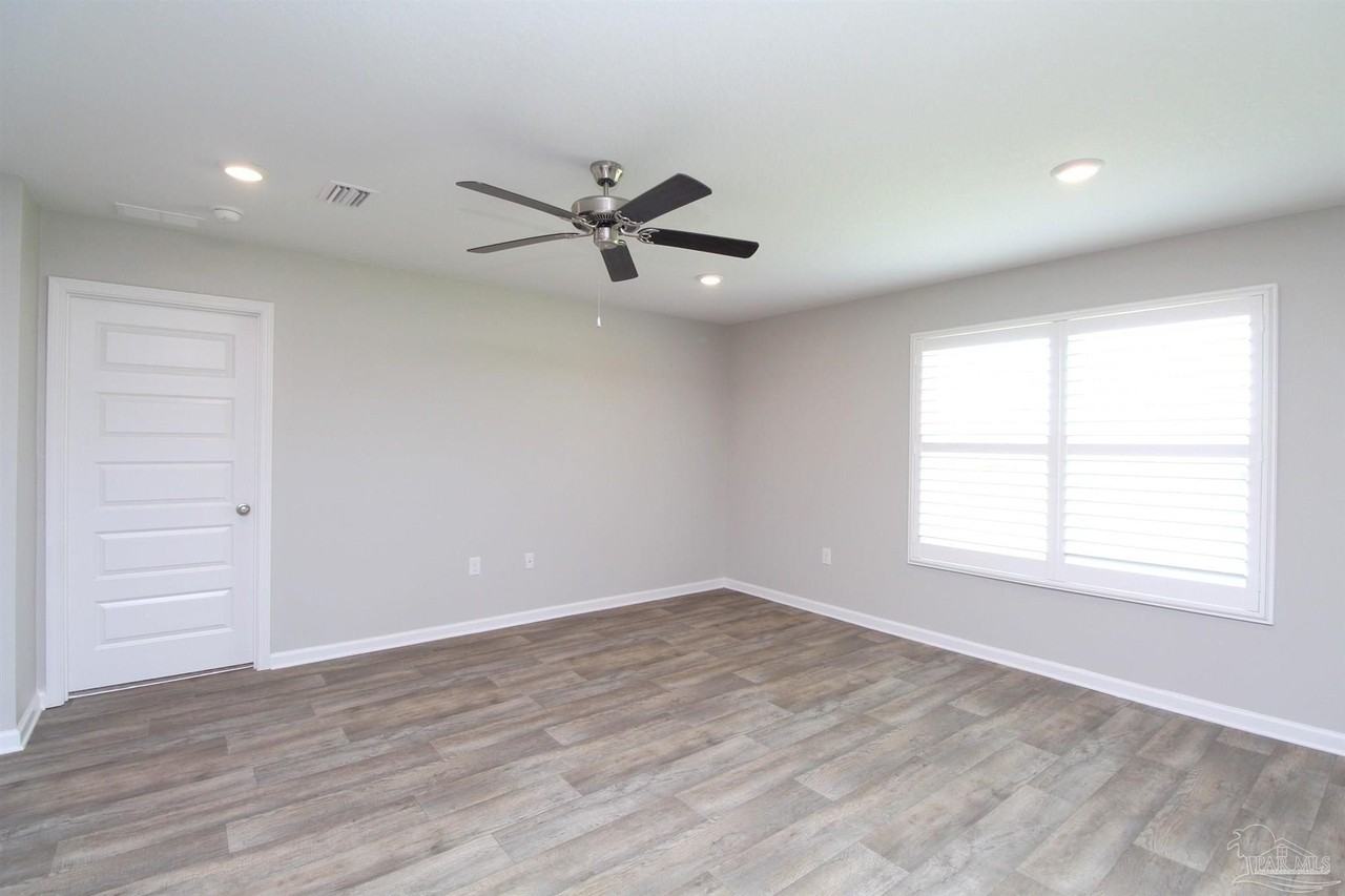 7524 Oak Lake Blvd - Photo 4 of 24