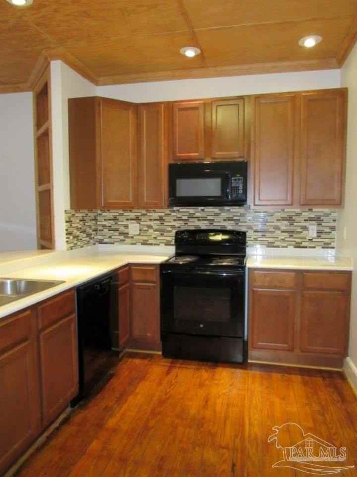 525 W Gregory St - Photo 3 of 14