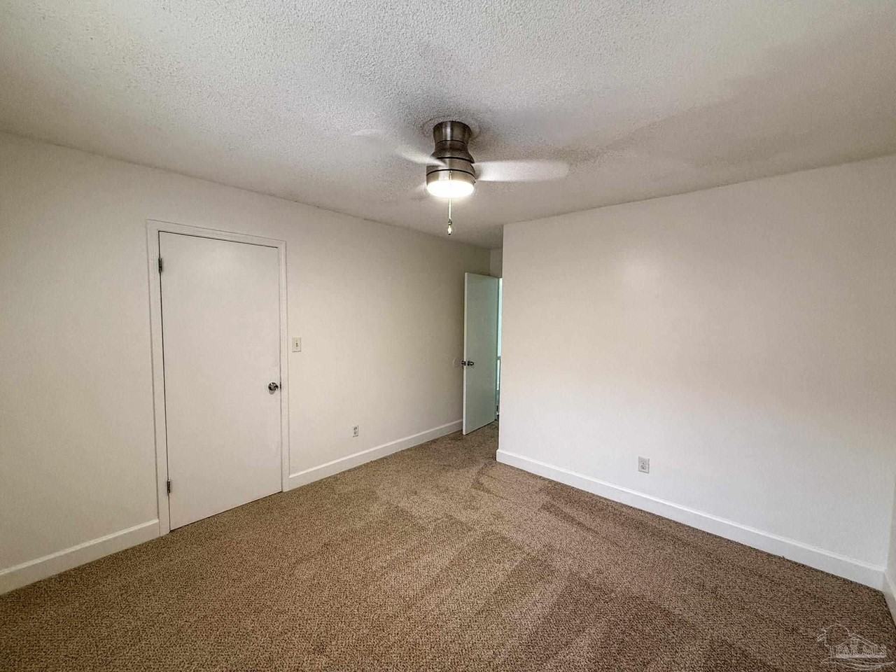 4260 Brookside Dr - Photo 7 of 13