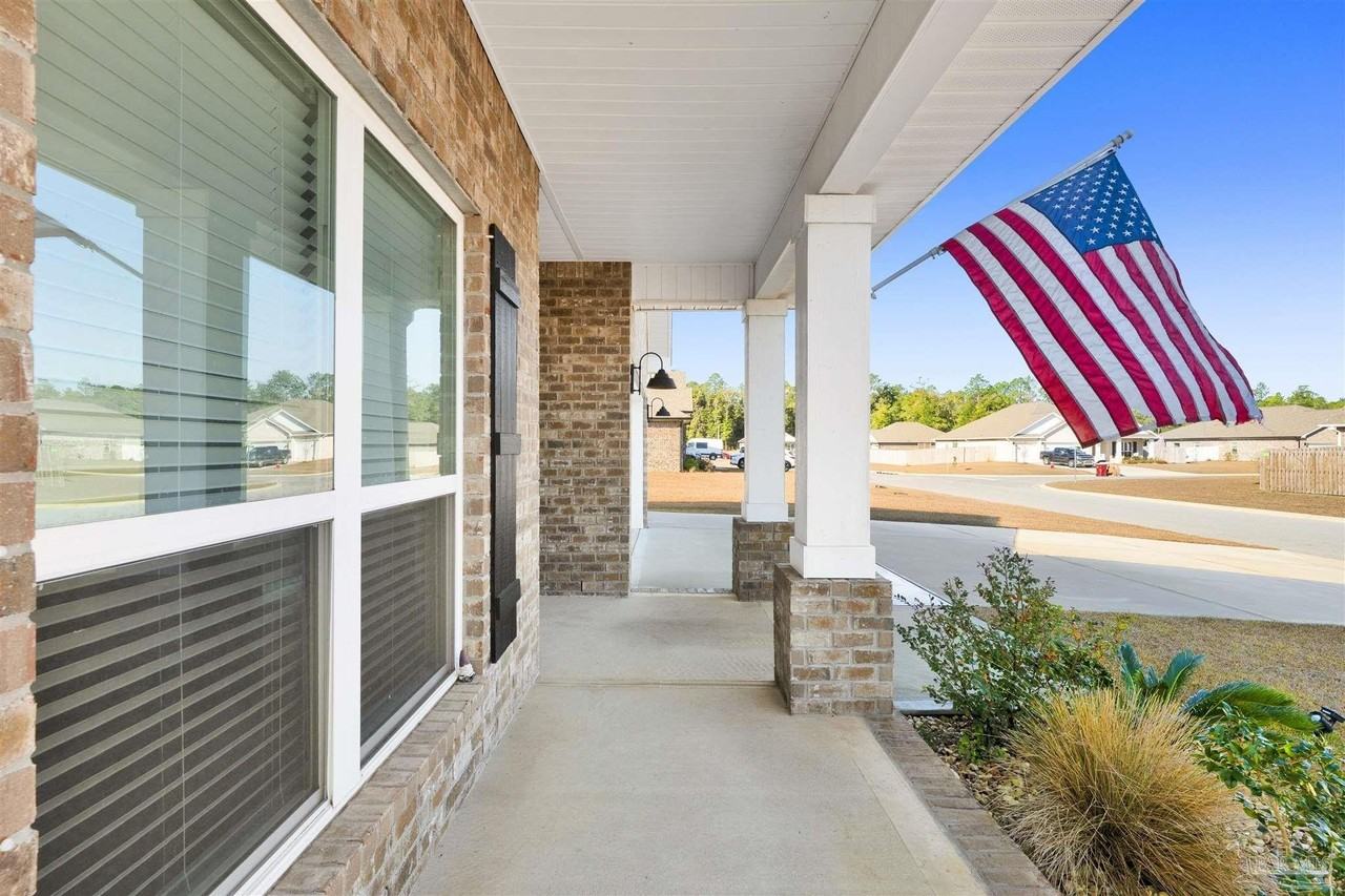 6482 Cedar Key Dr - Photo 6 of 32