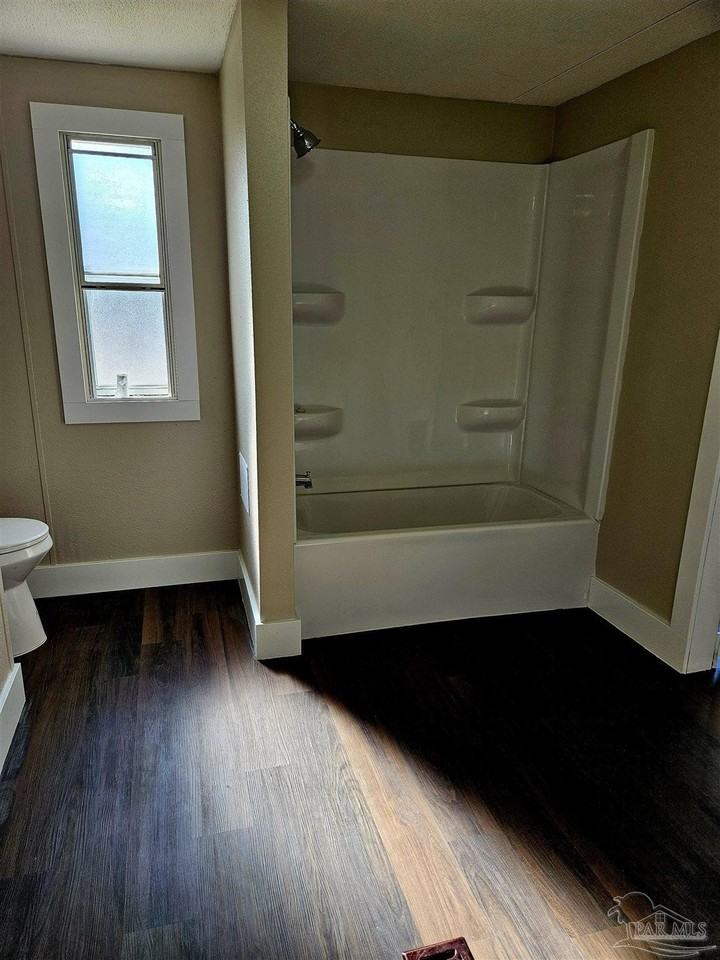 4240 Ewell St - Photo 3 of 16