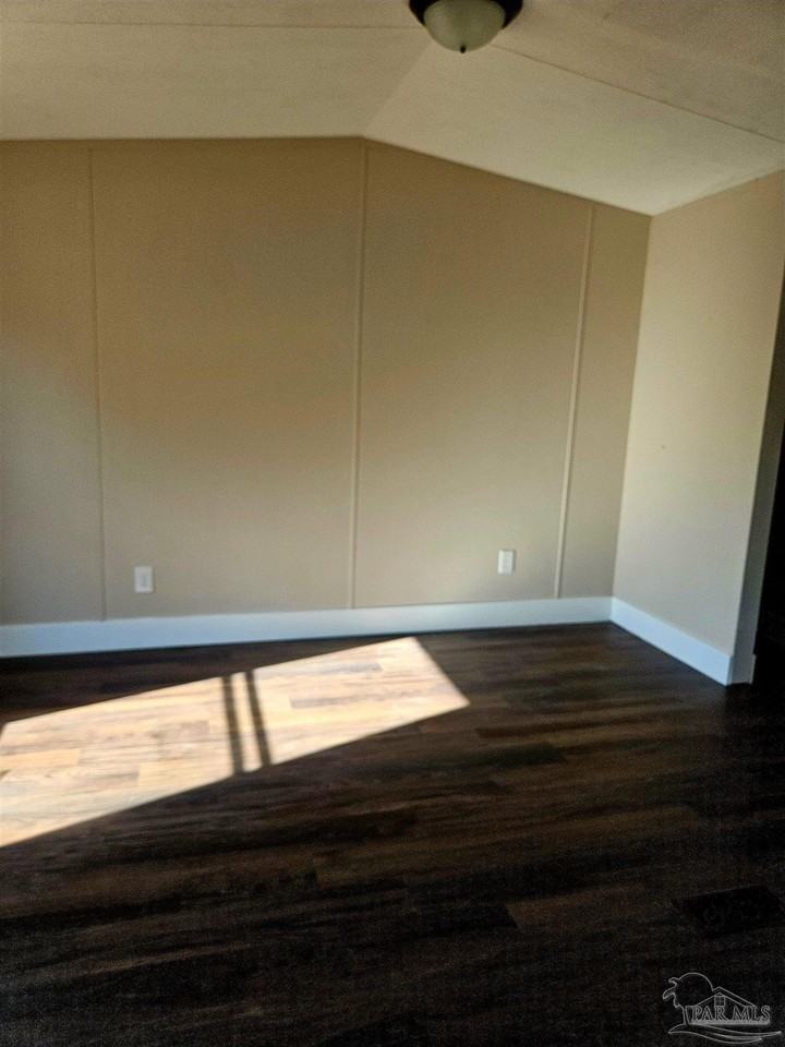 4240 Ewell St - Photo 4 of 16