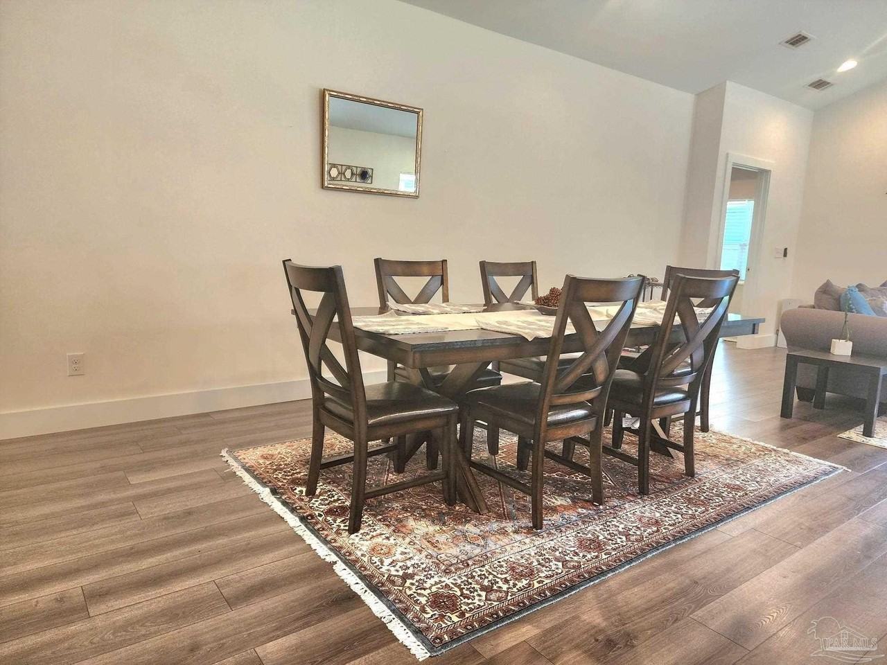 1829 N 8th Ave - Photo 3 of 23