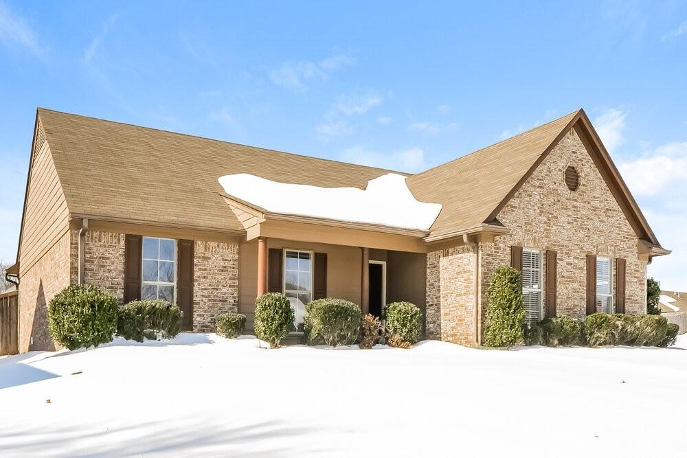 8213 Park Pike Dr - Photo 3 of 16