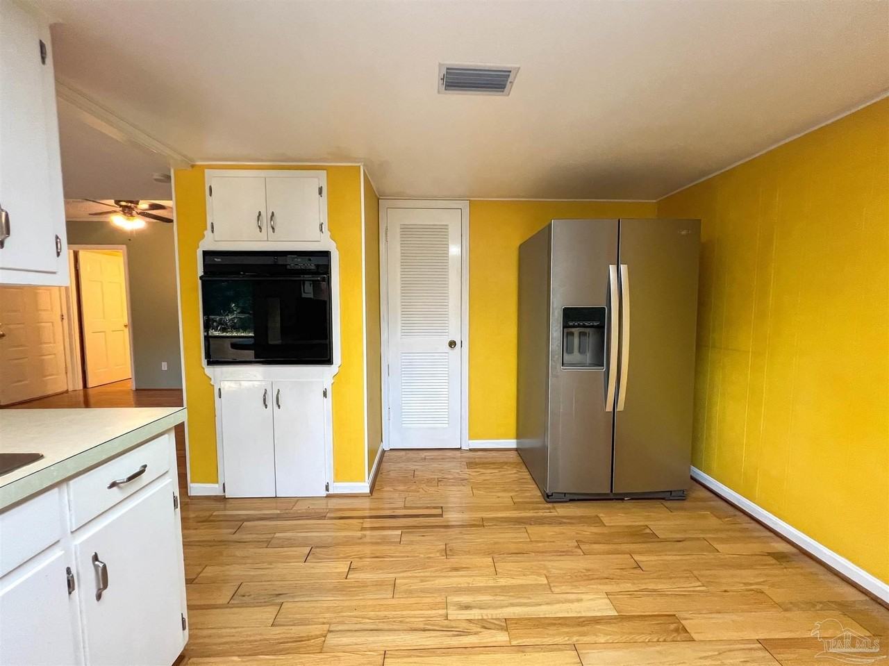 5325 Lakewood Dr - Photo 6 of 30