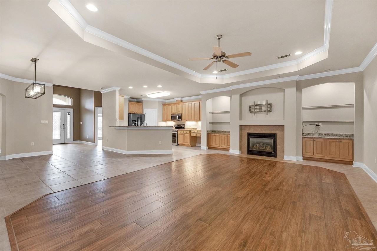 2523 Pine Forest Rd - Photo 3 of 38