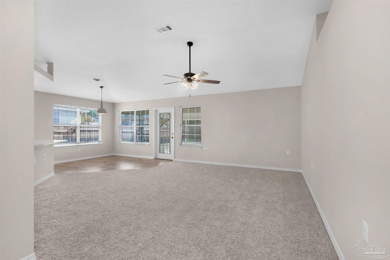 6463 Sailport Cv - Photo 4 of 50