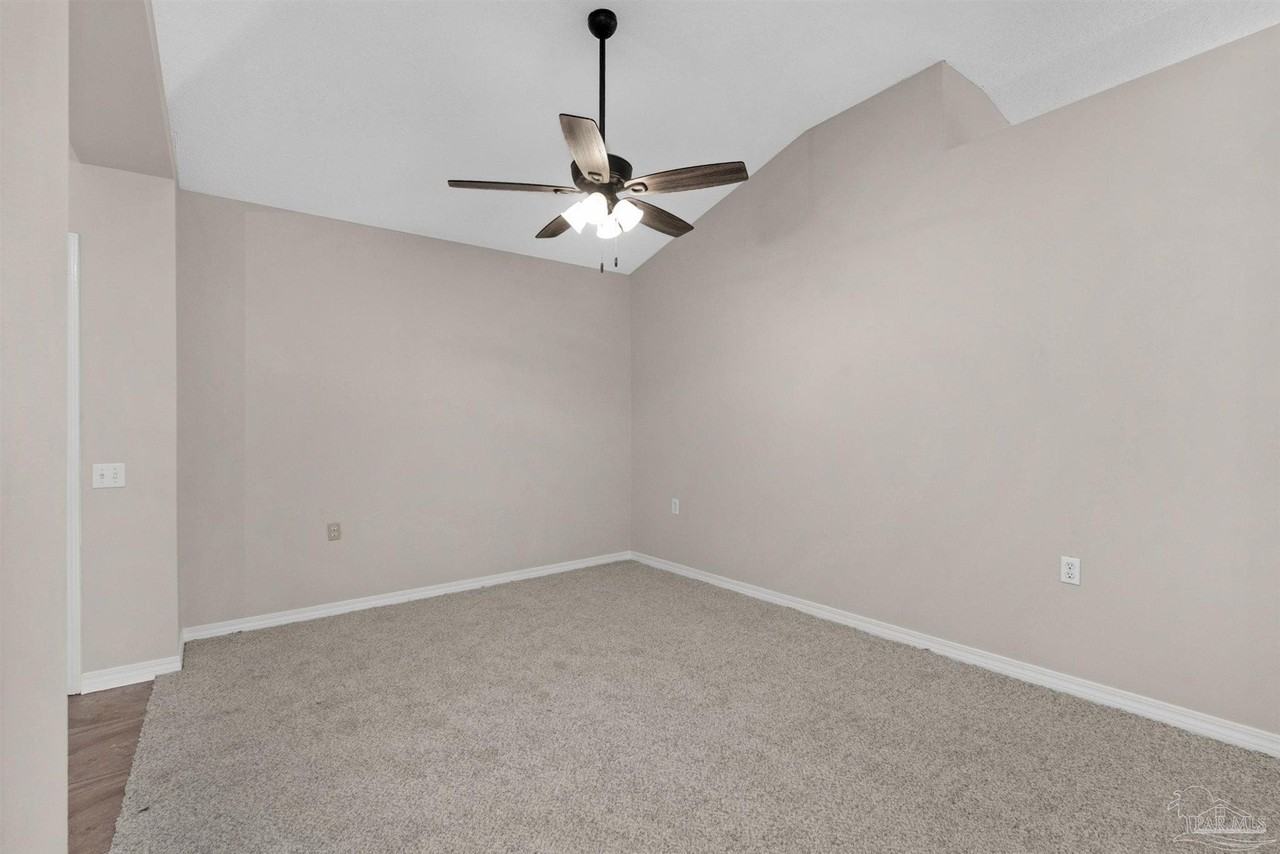 6463 Sailport Cv - Photo 7 of 50