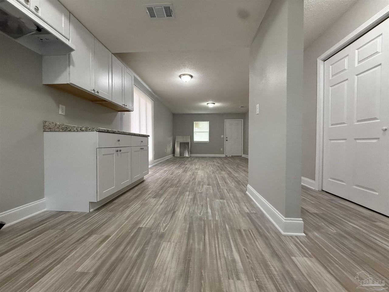 1425 Toni St Unit B #B - Photo 4 of 20