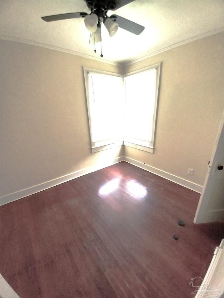 1120 S Old Corry Field Rd - Photo 5 of 10