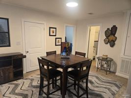 featured image of 1012 W Hernandez St