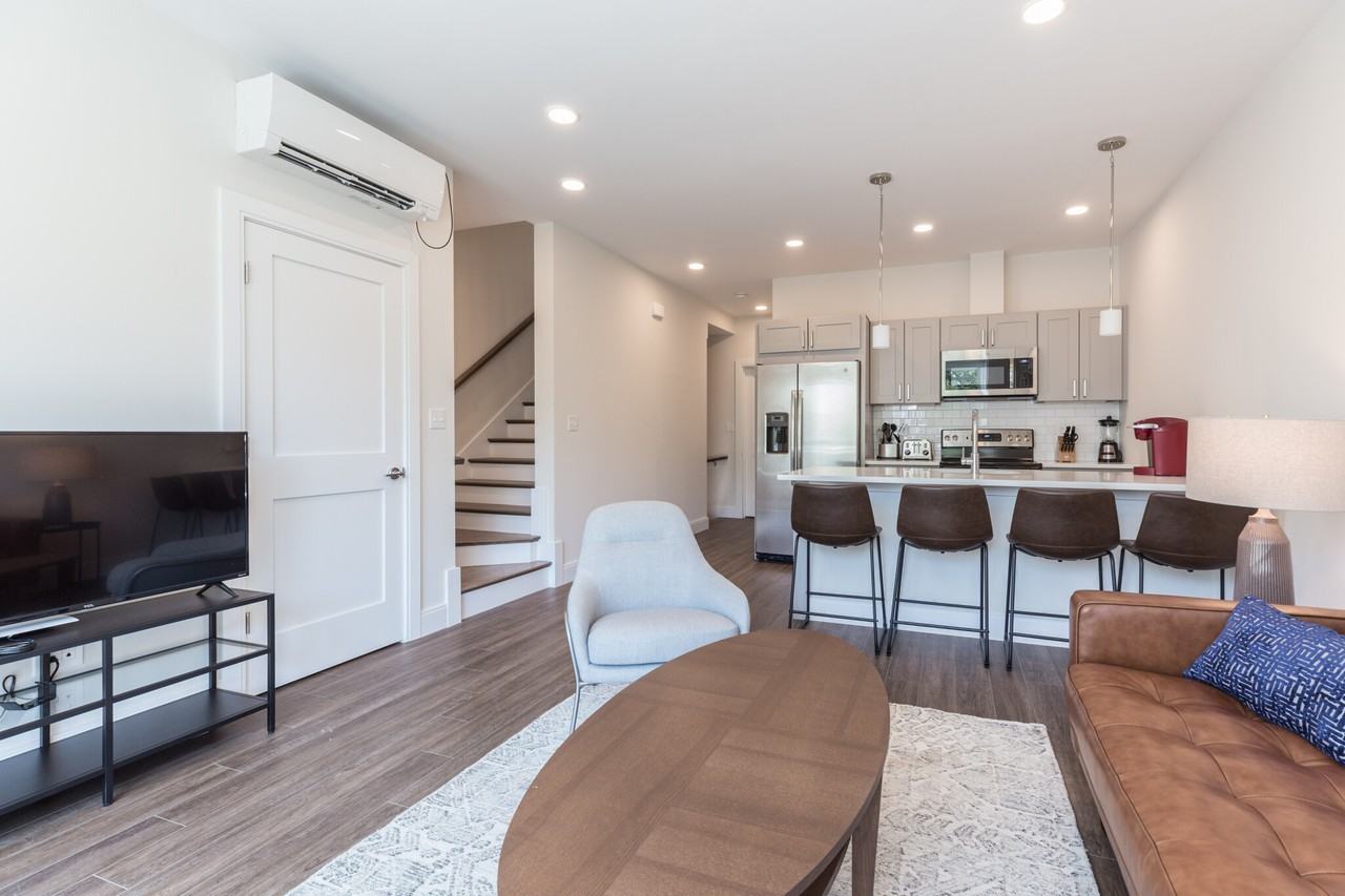 142 Marcella St #2 - Photo 2 of 15