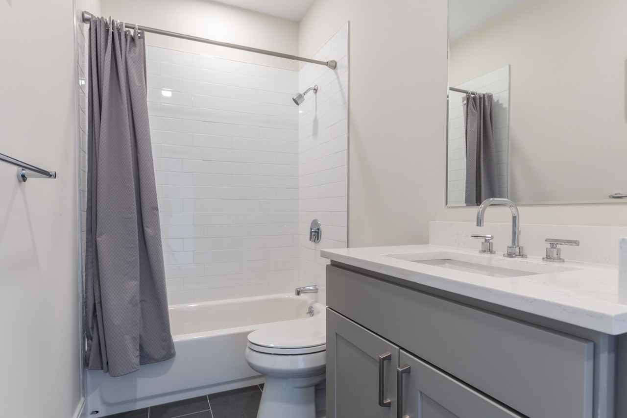 142 Marcella St #2 - Photo 4 of 15