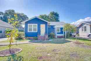 2303 N 20th Ave - Photo 1 of 1