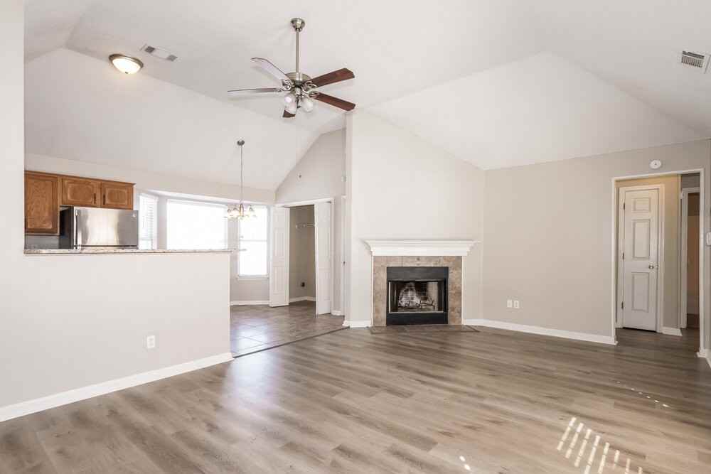 5596 Walden Valley Cv - Photo 5 of 16