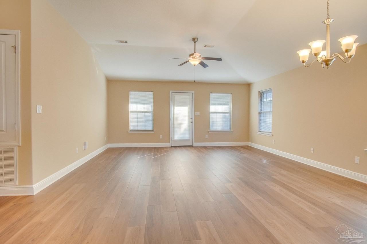 3324 Wasatch Range Loop - Photo 5 of 26