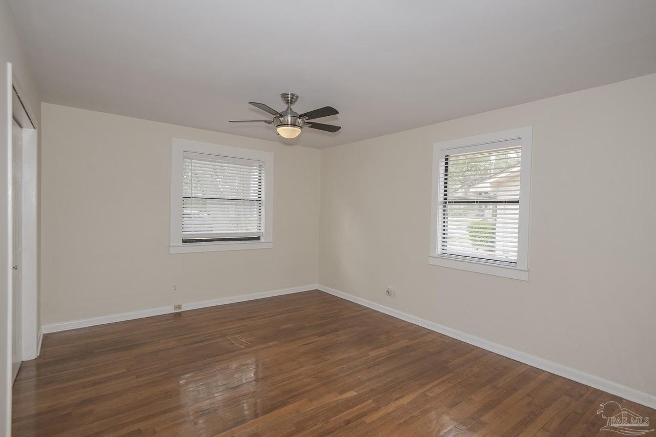 6314 White Oak Dr - Photo 5 of 40