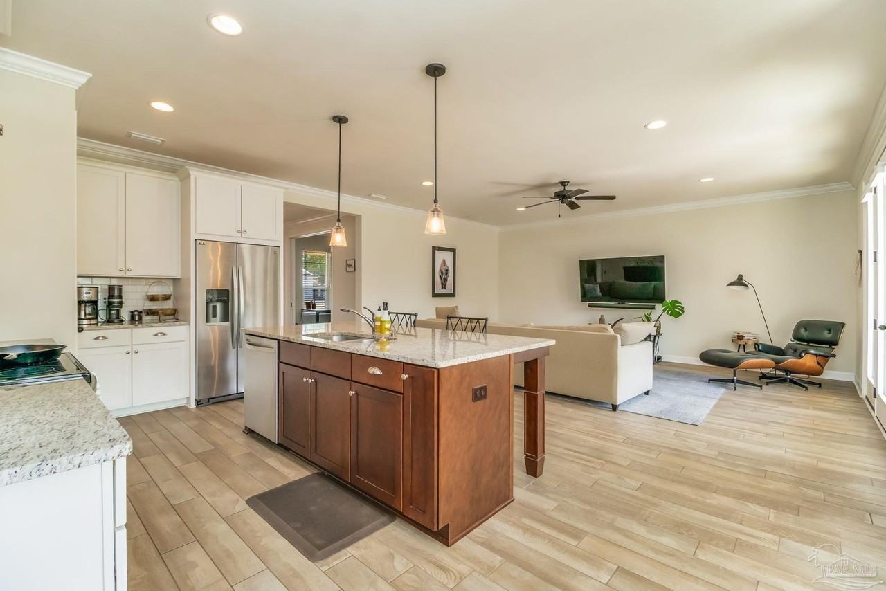 874 Lowery Dr Nw - Photo 5 of 38