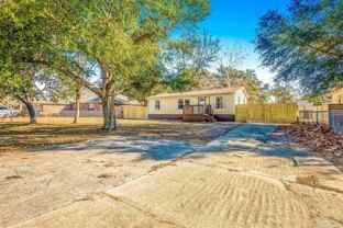 211 Evergreen Dr - Photo 1 of 1