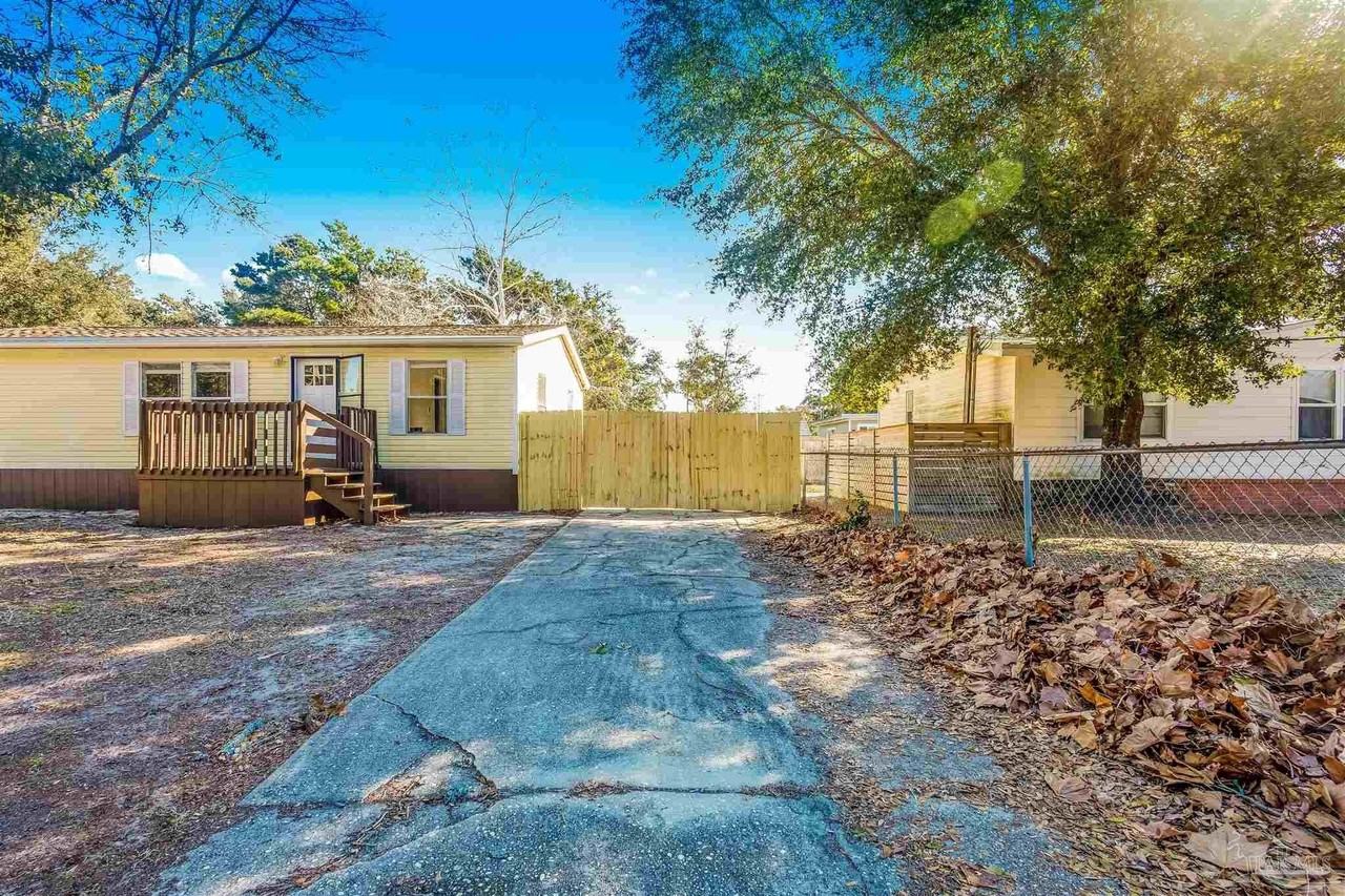 211 Evergreen Dr - Photo 2 of 36