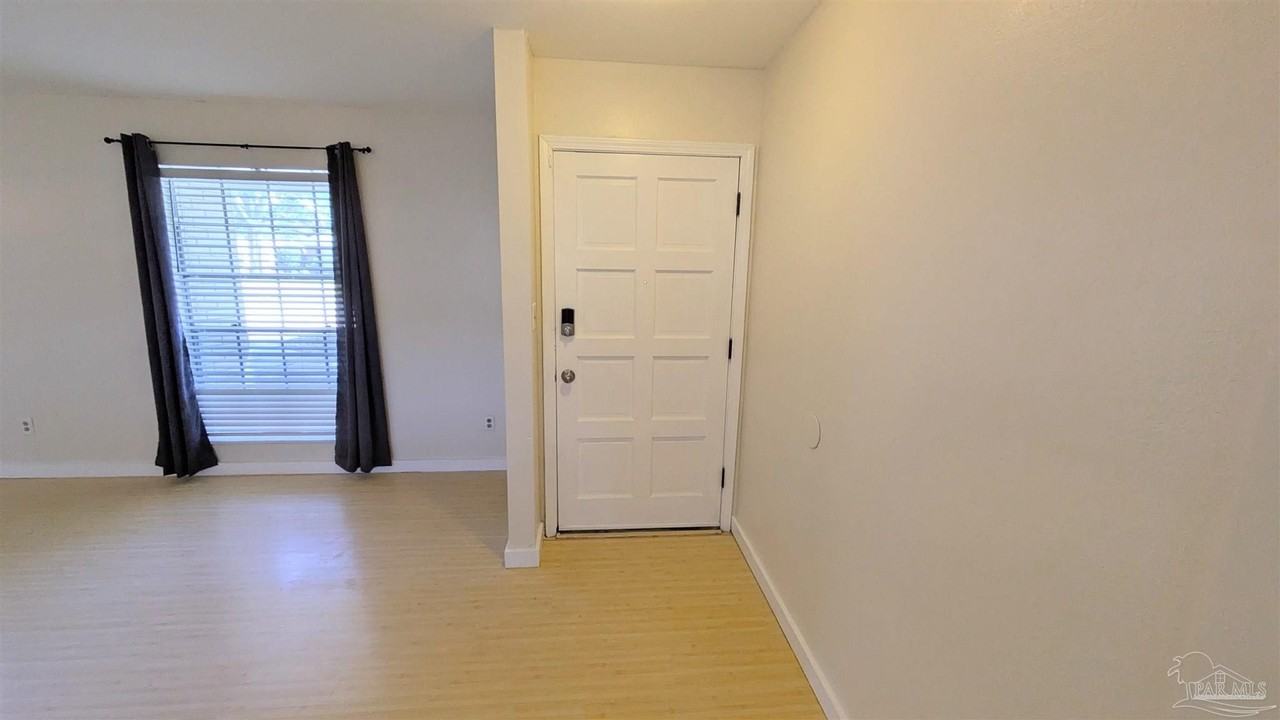 8455 Lofton Dr - Photo 2 of 30