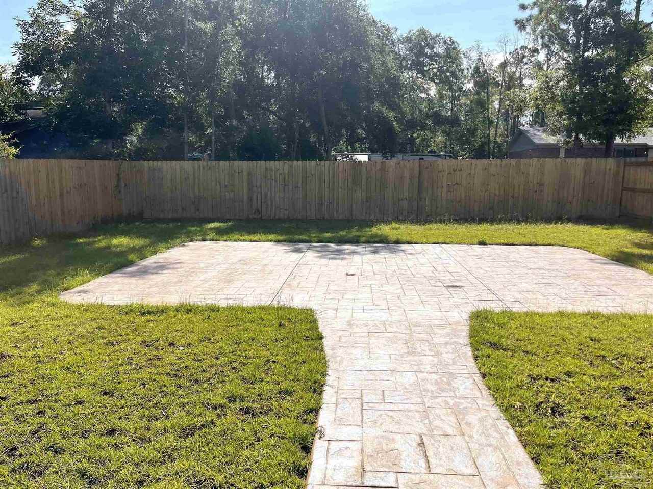 3034 N 20th Ave - Photo 3 of 13