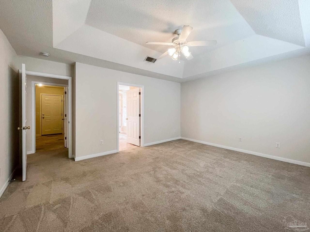 2533 Jibe Dr - Photo 7 of 29